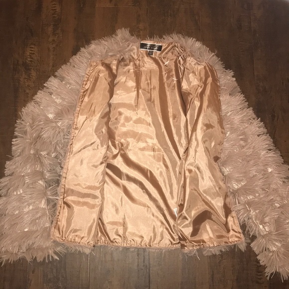 For Spring! Feathery  jacket in taupe. - Picture 7 of 8